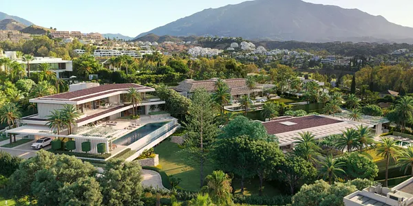 Terreno urbano de 0,2 ha en venta en Marbella, Málaga
