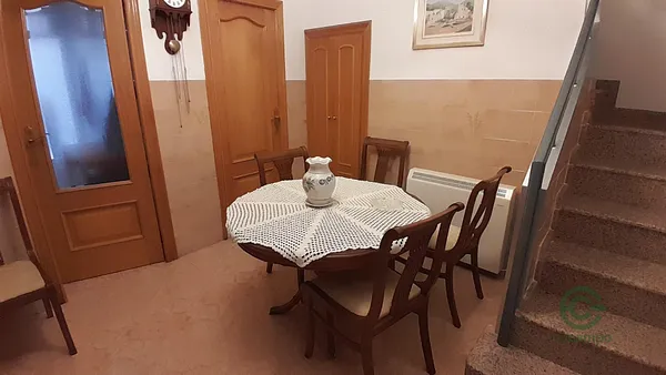 Casa de 0,0109 ha en venta en Yecla, Murcia