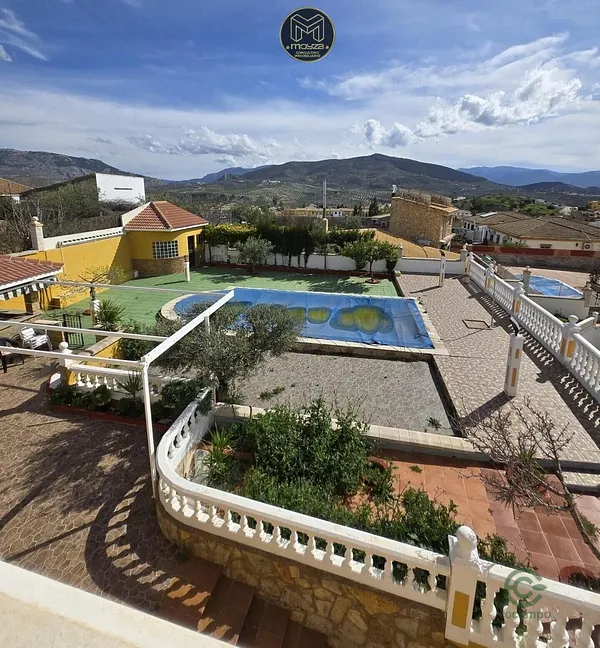 Casa de 0,15 ha en venta en Jaén, Jaen