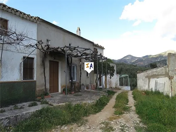Finca rústica de 0,76 ha en venta en Fuensanta de Martos, Jaen