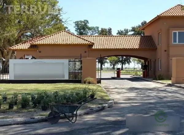 Terreno urbano de 0,08 ha en venta en Buenos aires