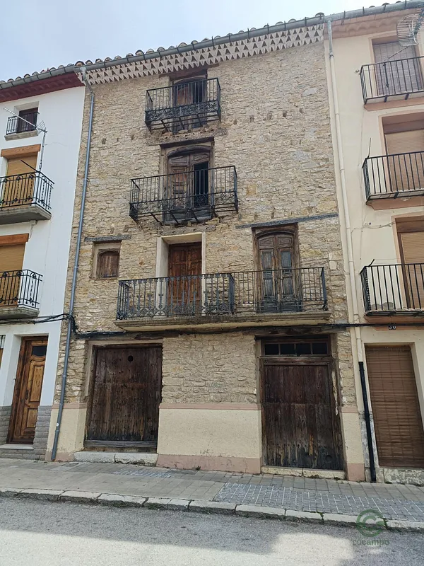 Spot image