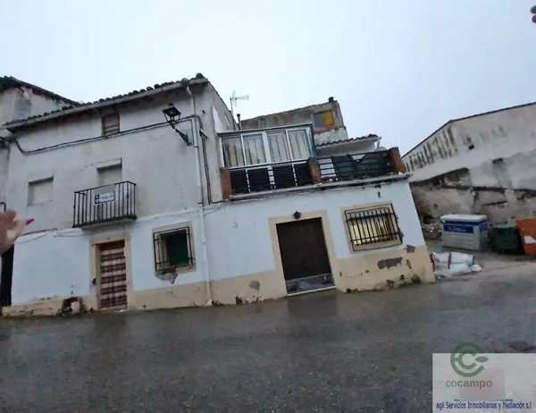 Casa de 0,0854 ha en venta en Fuentelviejo, Guadalajara