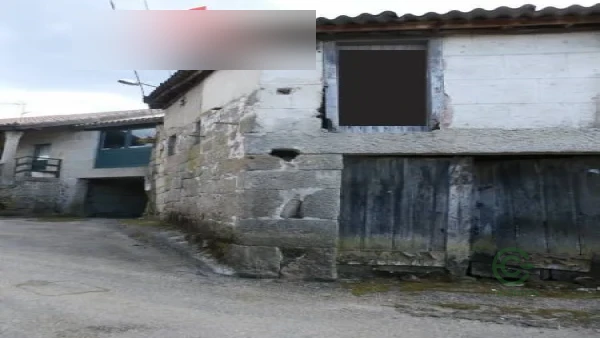 Casa de 0,012 ha en venta en Pereiro de aguiar, Orense