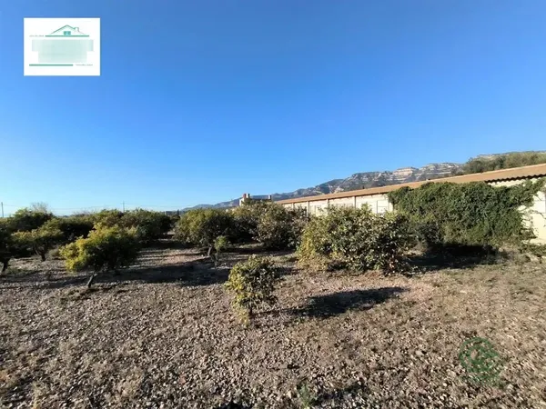 Finca agrícola de 0,77 ha en venta en Sant carles de la rapita, Tarragona