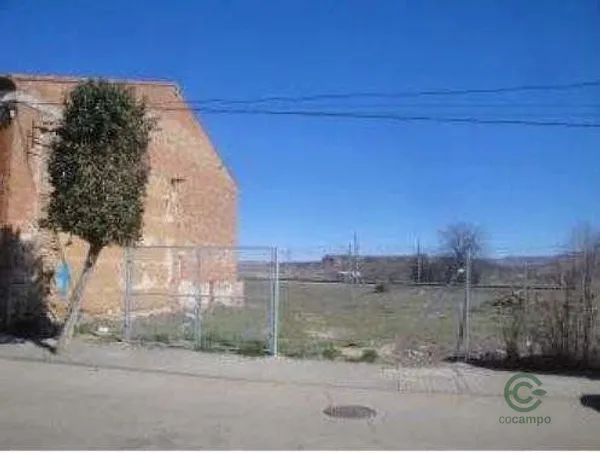 Terreno urbano de 0,3781 ha en venta en Yunquera de henares, Guadalajara
