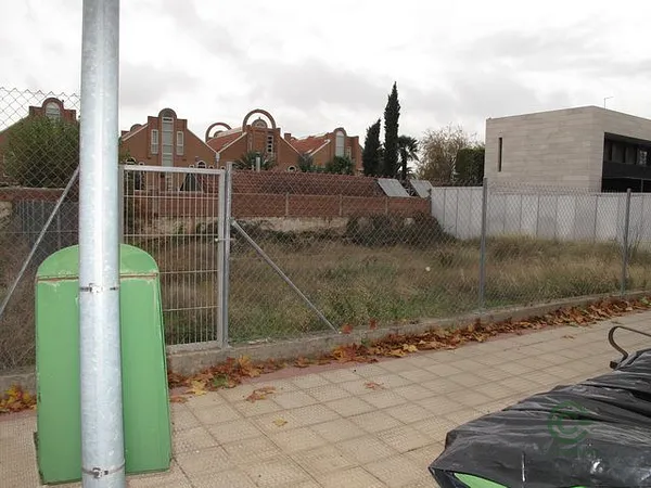 Terreno urbano de 0,0611 ha en venta en Logrono, La Rioja