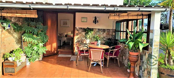 Casa de 0,055 ha en venta en Arnuero, Cantabria