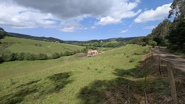 Finca rústica de 8,11 ha en venta en Renedo de Esgueva, Valladolid