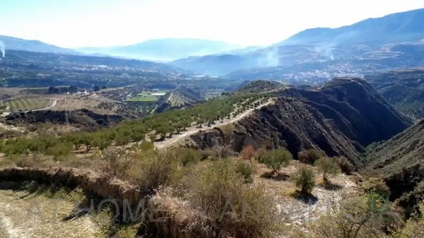 Finca agrícola de 1,963 ha en venta en El valle, Granada