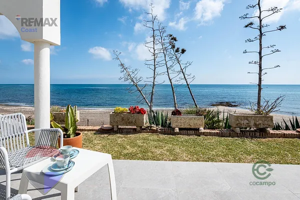 Casa de 0,0239 ha en venta en Mijas, Malaga