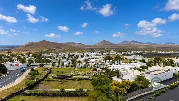 Casa de 0,1854 ha en venta en Lanzarote, Las Palmas