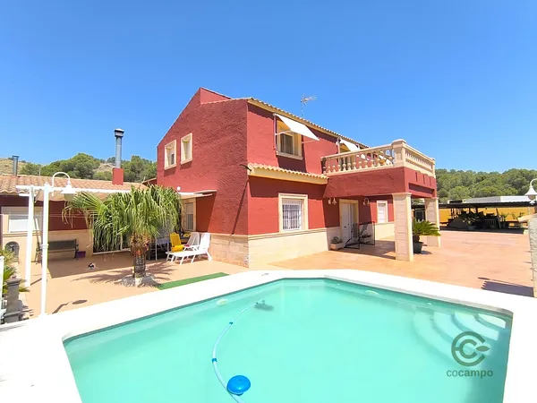 Casa de 0,08 ha en venta en Yecla, Murcia