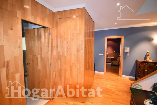 Casa de 0,0271 ha en venta en Carlet, Valencia