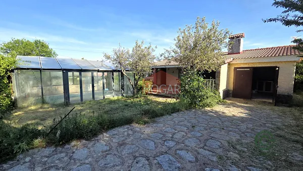 Casa de 0,0399 ha en venta en La cañada, Avila