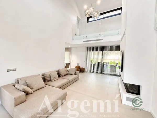 Casa de 0,0608 ha en venta en Palau Plegamans, Barcelona