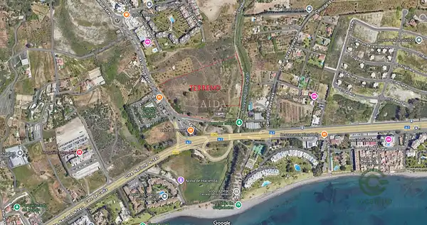 Finca de recreo de 4,4885 ha en venta en Estepona, Málaga