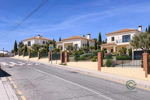 Terreno urbano de 0,0447 ha en venta en Alhendín, Granada