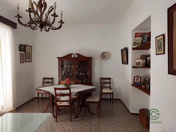 Casa de 0,02 ha en venta en Albornos, Cadiz