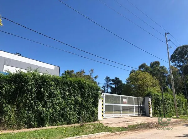 Nave industrial de 0,43 ha en venta en Buenos aires