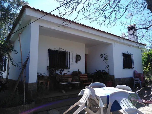 Finca rústica de 0,6 ha en venta en Málaga