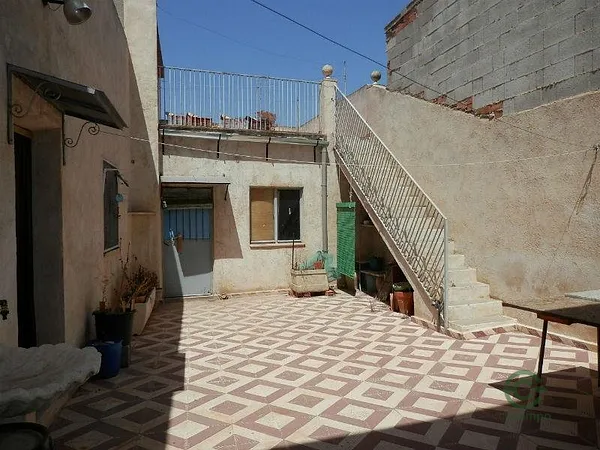 Spot image