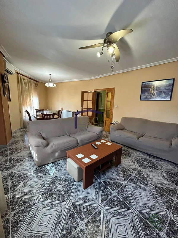 Casa de 0,019 ha en venta en Manzanares, Ciudad Real