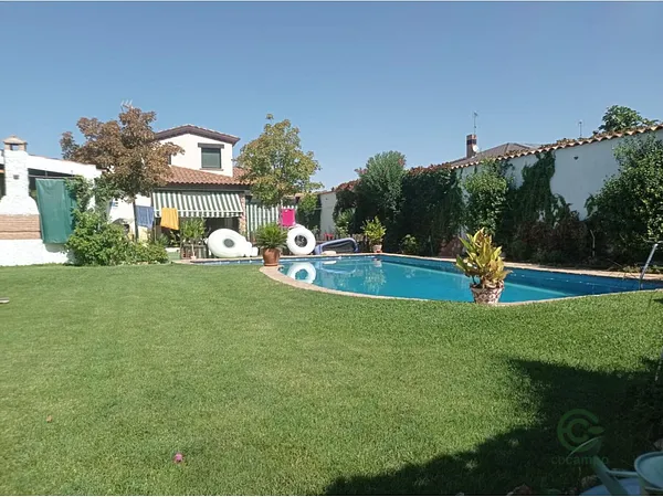Casa de 0,0734 ha en venta en Manzanares, Ciudad Real