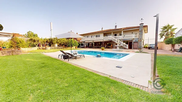 Casa de 0,15 ha en venta en Córdoba, Cordoba
