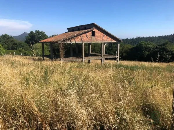Finca rústica de 0,23 ha en venta en Santiago de compostela, La coruna