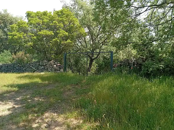 Finca rústica de 1,76 ha en venta en Cáceres