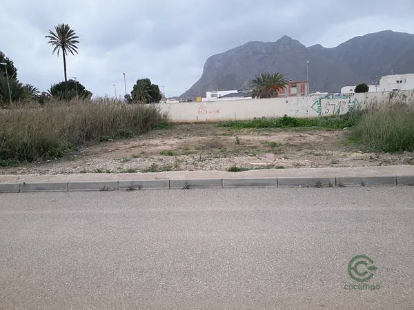 Spot image