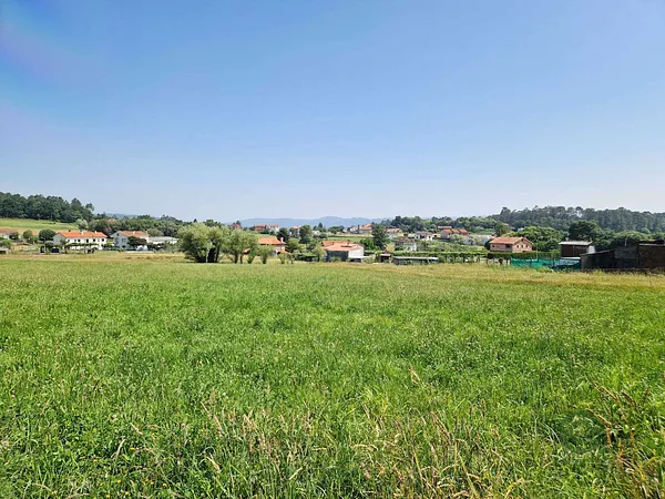Terreno urbano de 0,2036 ha en venta en Brión, La coruña