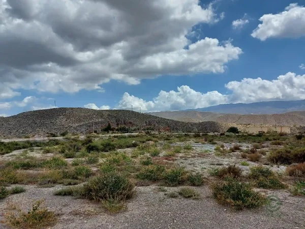 Terreno urbano de 0,3952 ha en venta en Tabernas, Almeria