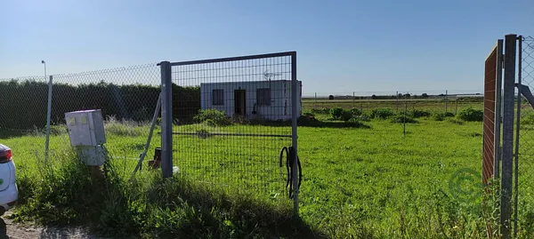 Terreno urbano de 0,1 ha en venta en Sevilla, Sevilla