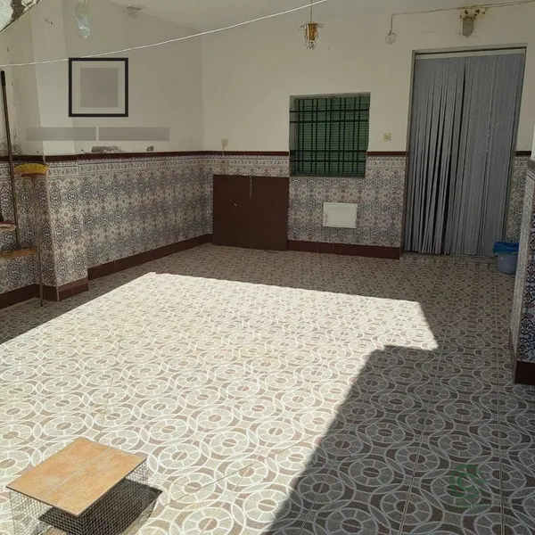 Spot image