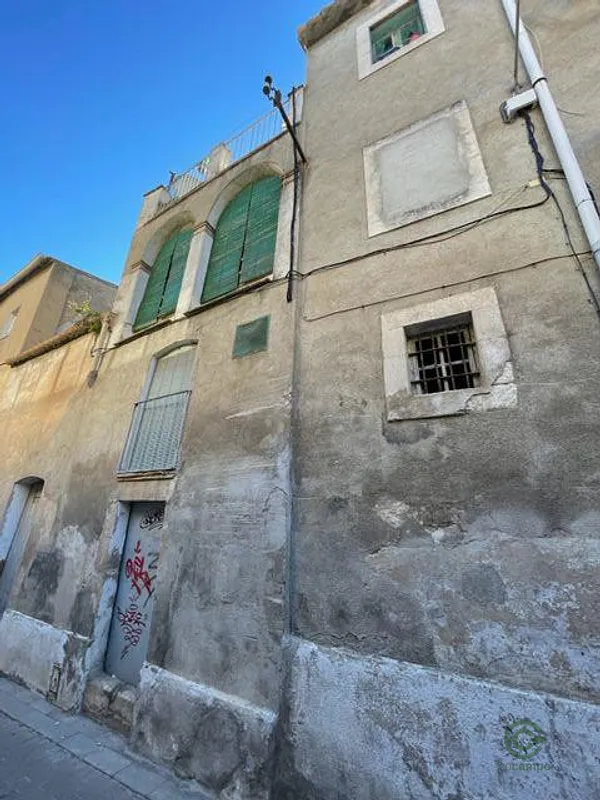 Spot image