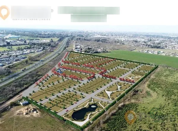 Terreno urbano de 0,02 ha en venta en Santa fe