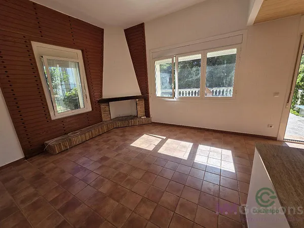 Casa de 0,0577 ha en venta en Mediona, Barcelona