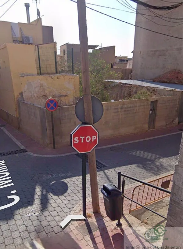 Spot image
