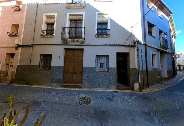Spot image