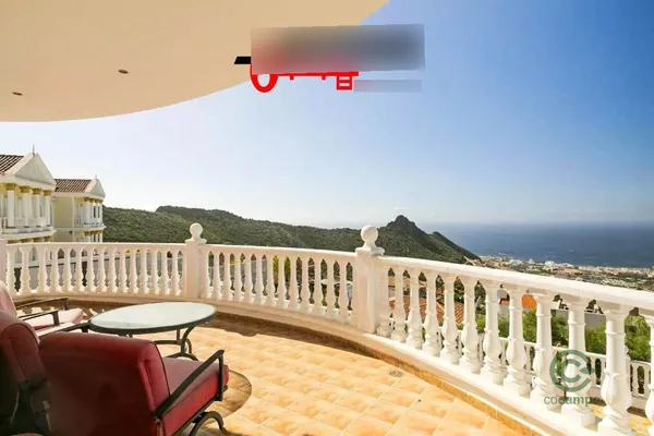 Casa de 0,0785 ha en venta en Adeje, Sta.cruz tener.