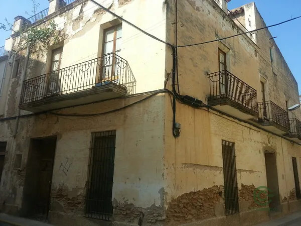 Spot image