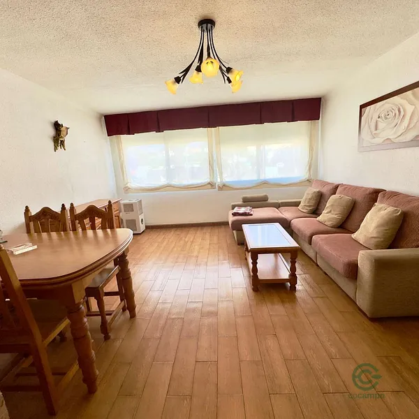 Casa de 0,0098 ha en venta en Torrox, Málaga