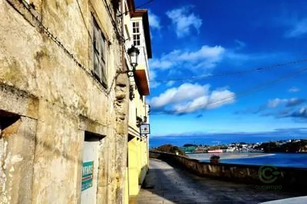 Terreno urbano de 0,07 ha en venta en Castropol, Asturias