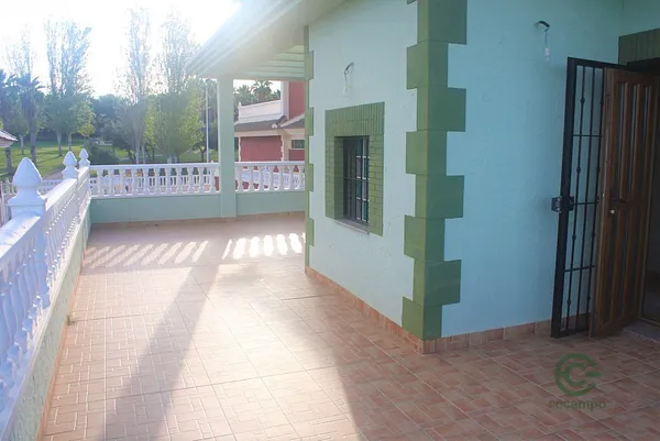 Casa de 0,04 ha en venta en Torrevieja, Alicante