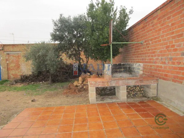 Casa de 0,05 ha en venta en Valdepeñas, Ciudad Real