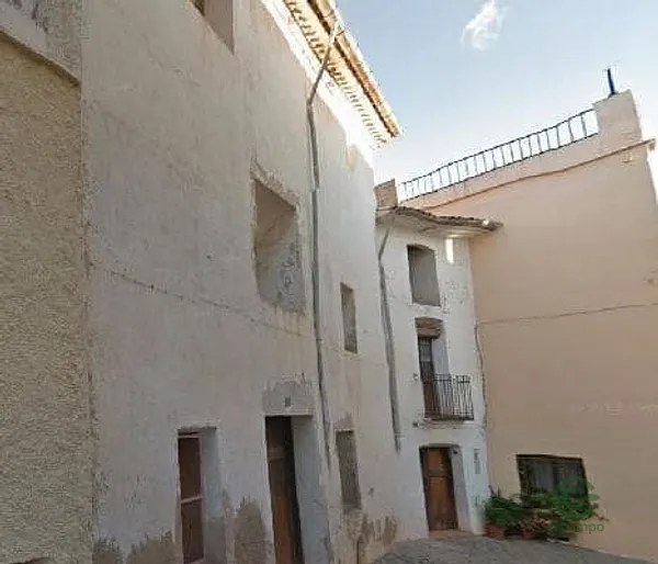 Spot image
