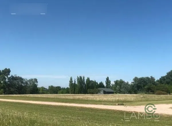 Finca rústica de 0,35 ha en venta en Buenos aires