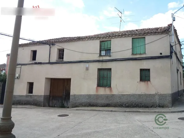 Casa de 0,0284 ha en venta en Basardilla, Segovia